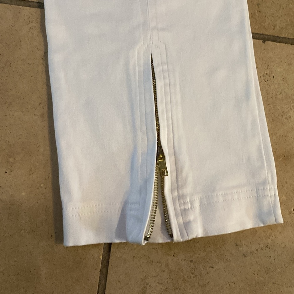Cache White Capri 4r Y2k - image 5